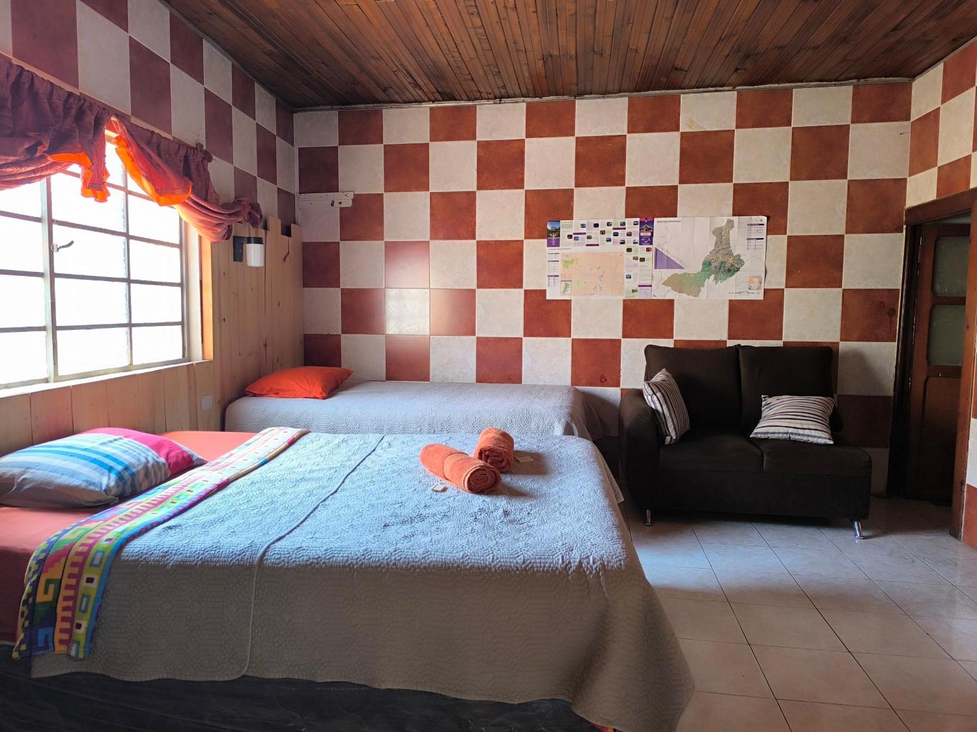 Hostal Choja كويتزالتنانغو المظهر الخارجي الصورة