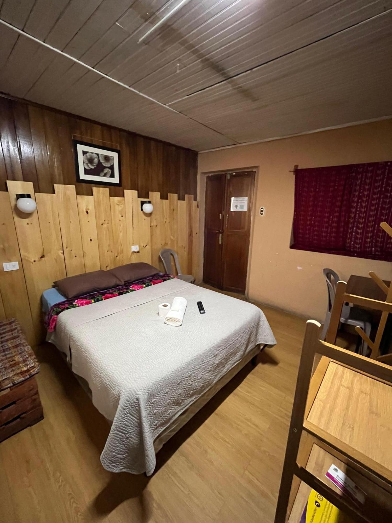 Hostal Choja كويتزالتنانغو المظهر الخارجي الصورة