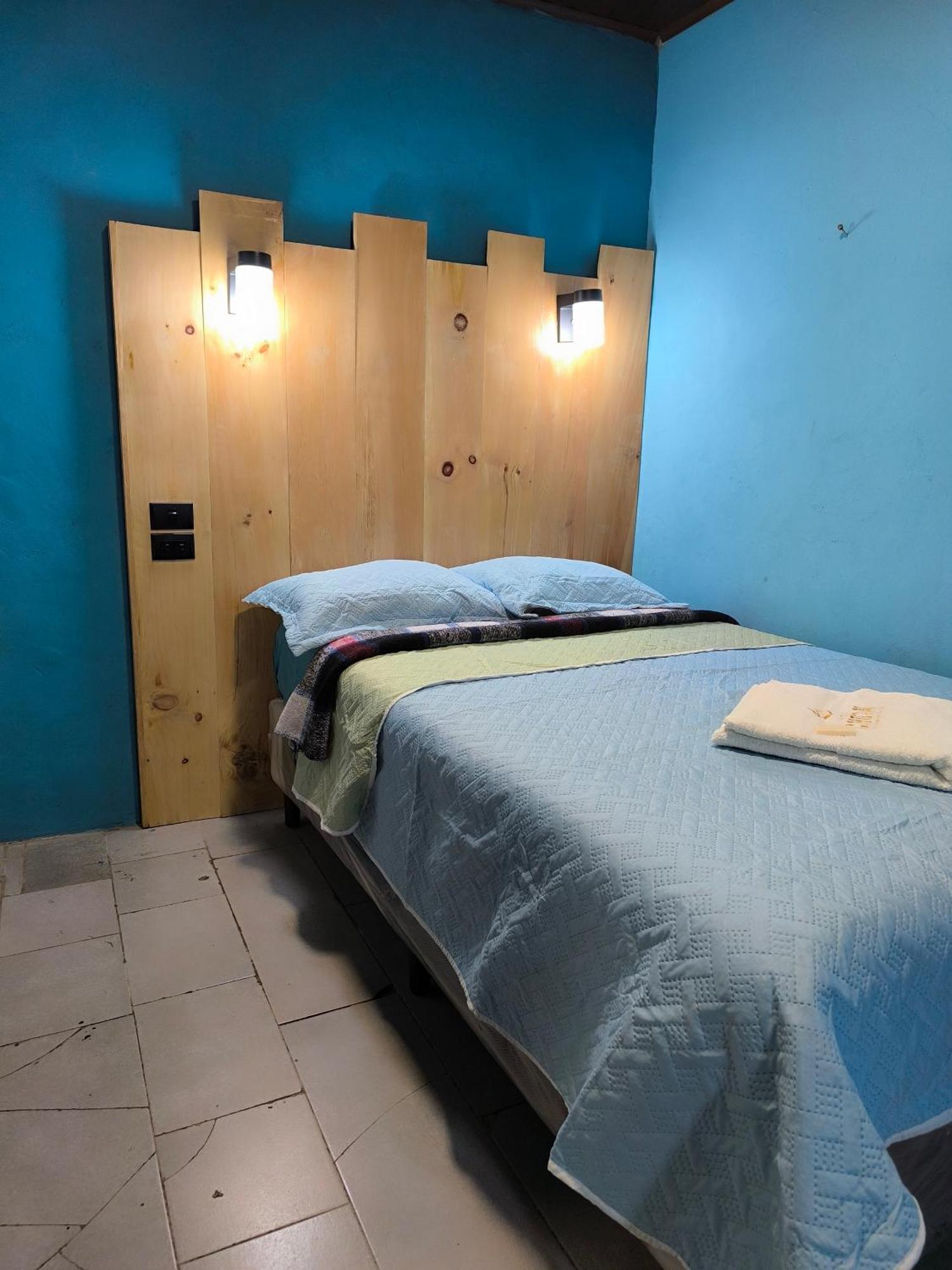 Hostal Choja كويتزالتنانغو المظهر الخارجي الصورة